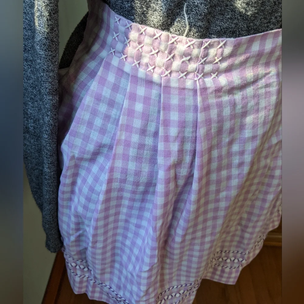 Vtg Purple Gingham Apron with Embroidery and Rick Rack 17